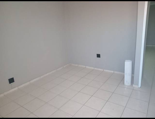 1 BEDROOM FREEHOLD TO LET IN COSMO CITY